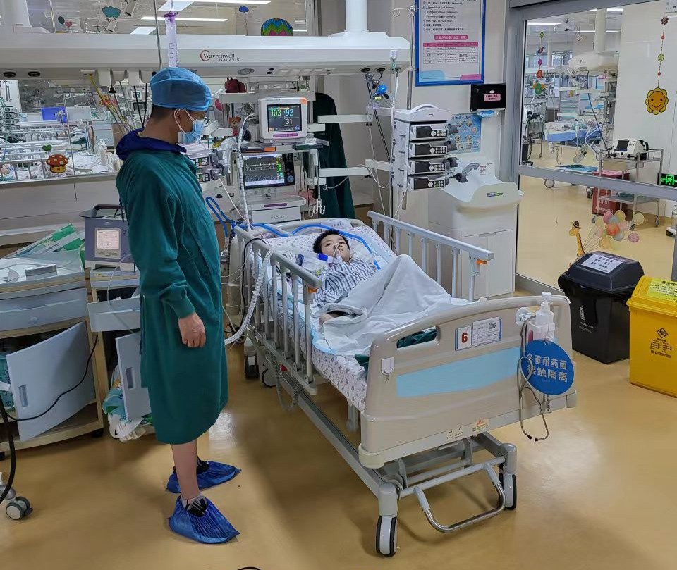 三门峡跨省救护车出租公司